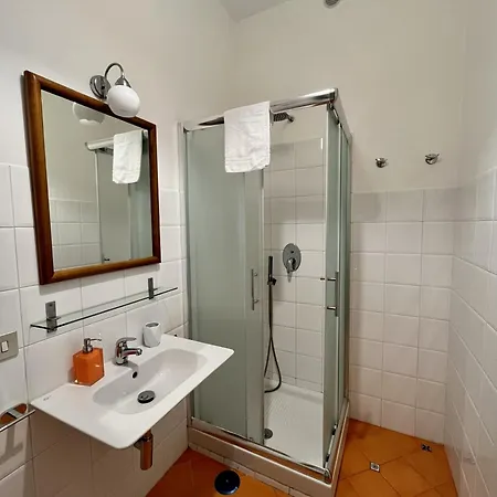 Bright 3 Bedrooms With Seaview Balcony Península Sorrentina