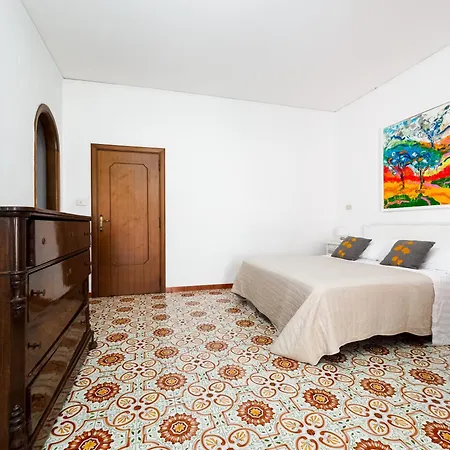 Casa Sofia - 3 Bedrooms Apartment With Seaview Balcony Appartamento *