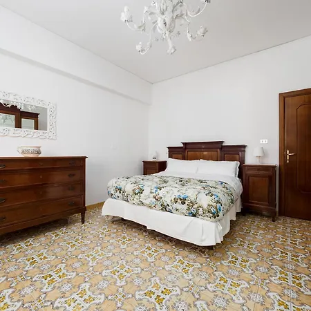 Casa Sofia - 3 Bedrooms With Seaview Balcony * Półwysep Sorrentyński