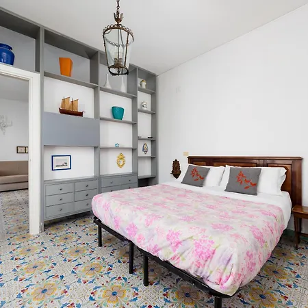 Appartamento Casa Sofia - 3 Bedrooms Apartment With Seaview Balcony Sorrento