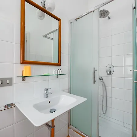 Casa Sofia - 3 Bedrooms Apartment With Seaview Balcony * Sorrento