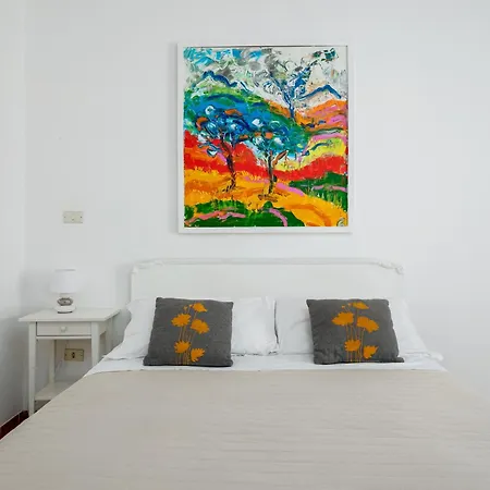 Casa Sofia - 3 Bedrooms Apartment With Seaview Balcony