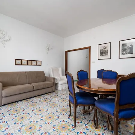Appartamento Casa Sofia - 3 Bedrooms Apartment With Seaview Balcony *