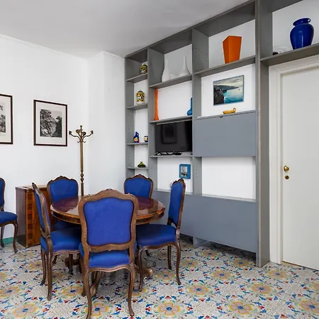 Casa Sofia - 3 Bedrooms With Seaview Balcony Apartamento