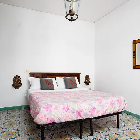 Bright 3 Bedrooms With Seaview Balcony Appartamento Sorrento