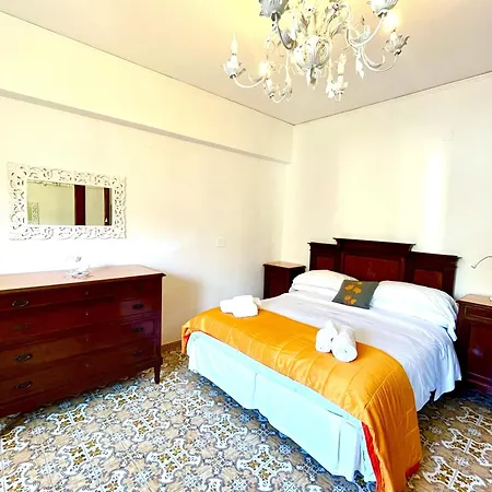 Bright 3 Bedrooms With Seaview Balcony Appartement *